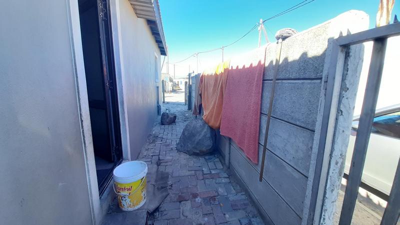 2 Bedroom Property for Sale in Blackheath Industrial Western Cape